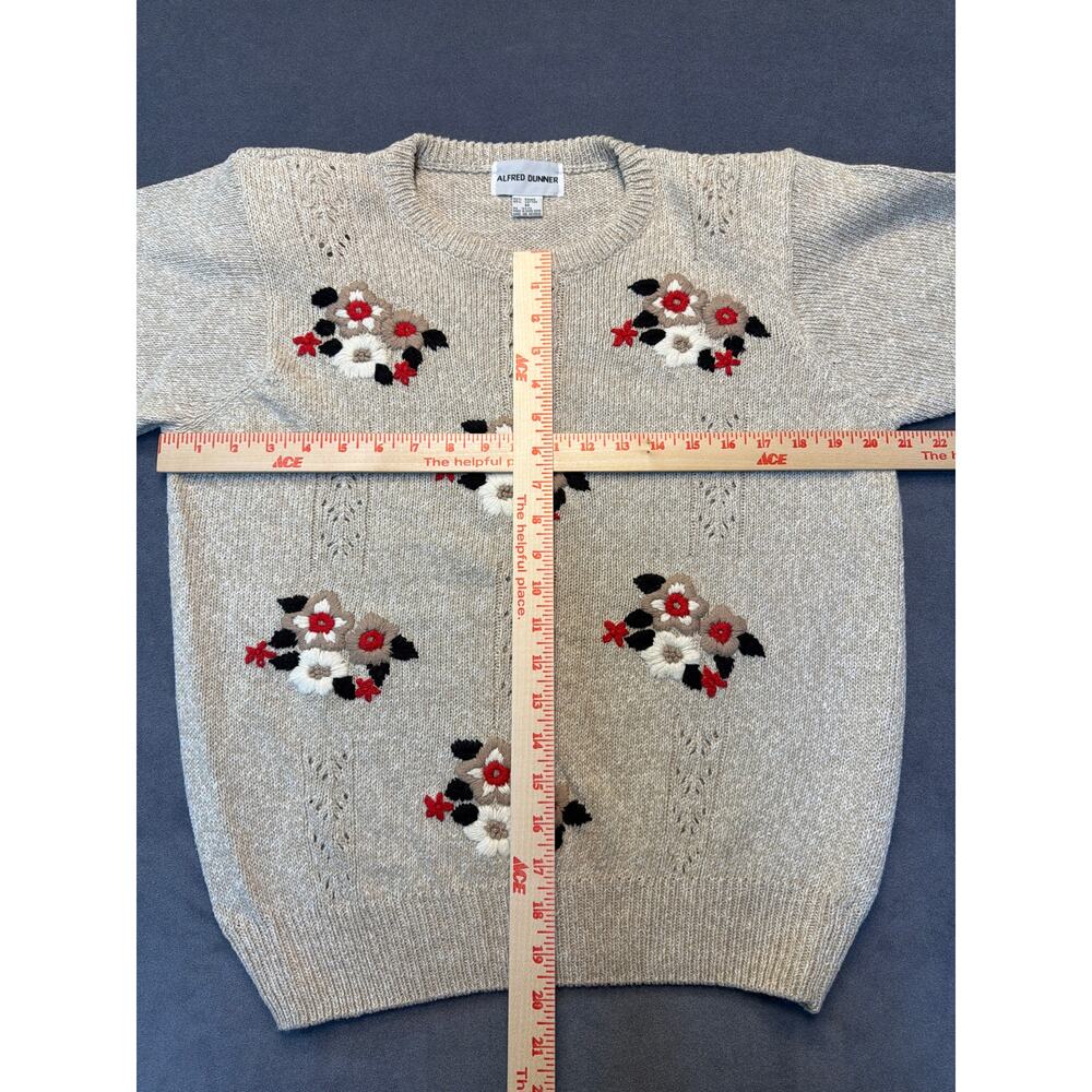 Vtg Alfred Dunner Embroidered Sweater Womens Med Floral Short Sleeve Knit Tan - Picture 6 of 8